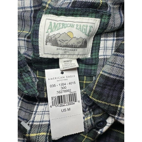 AMERICAN EAGLE Flannel Patch Elbows Semi Crop Plaid Button Up Women's MEDIUM NWT - Picture 7 of 11